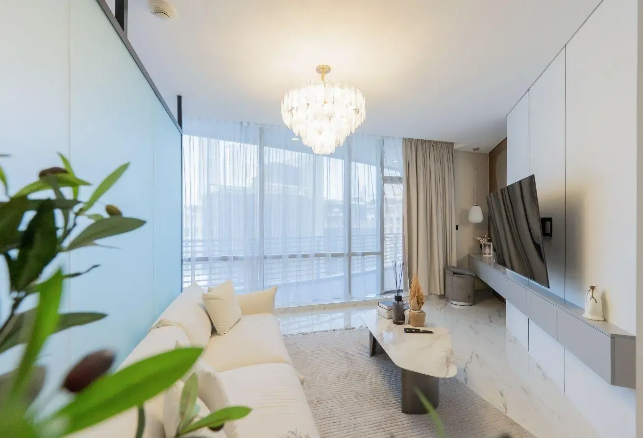 Vacant | Prime Location | Spacious