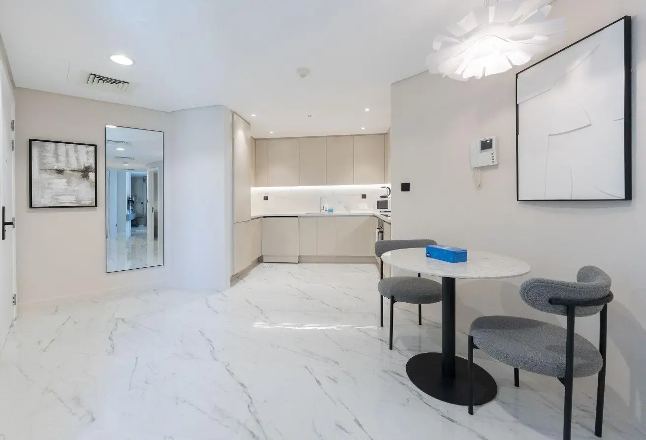Vacant | Prime Location | Spacious