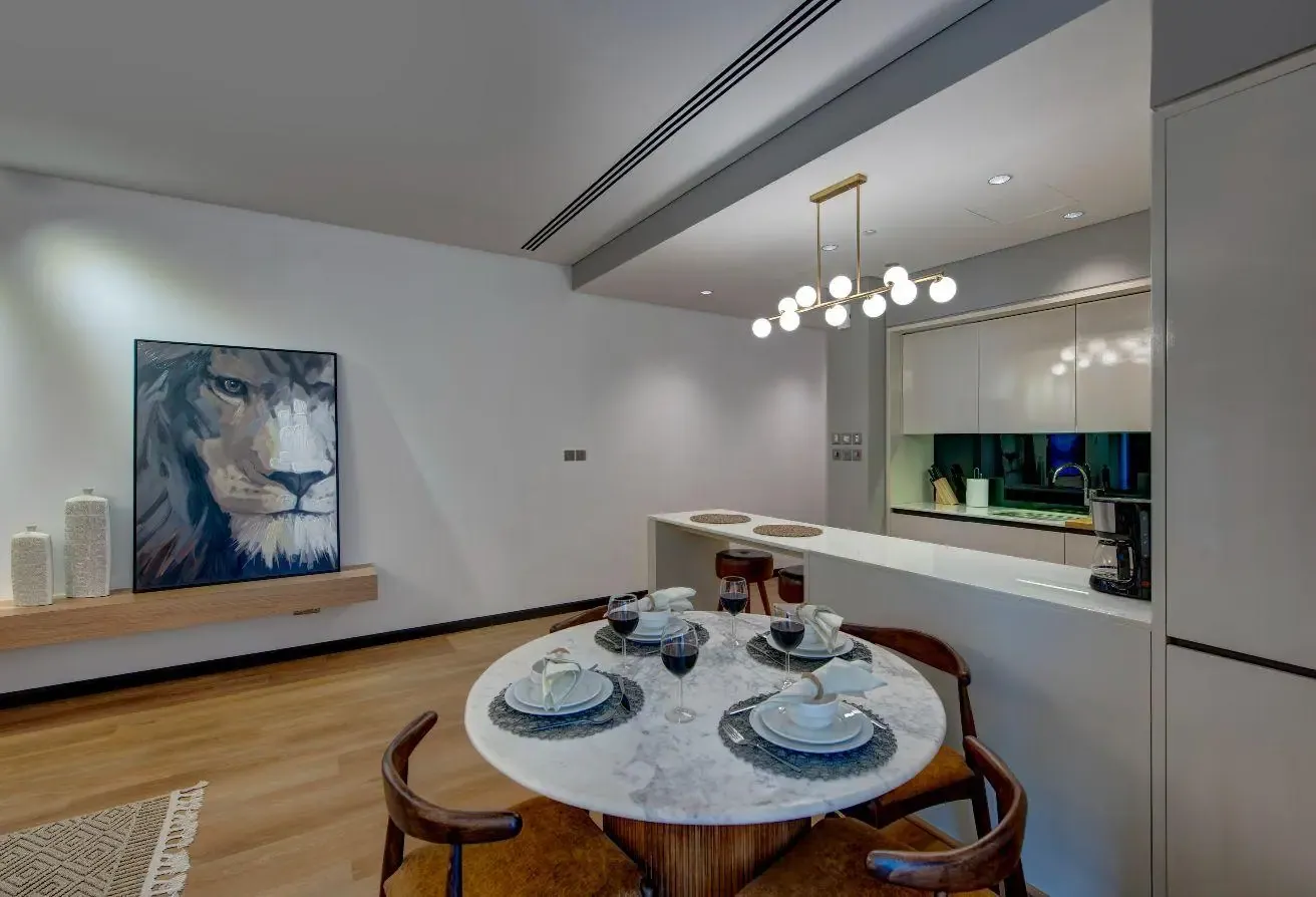 Luxury Apartment in High Floor