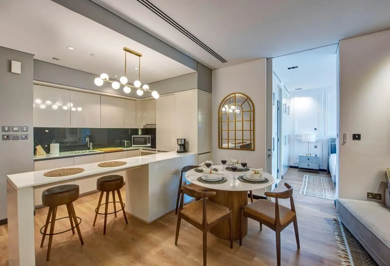 Luxury Apartment in High Floor