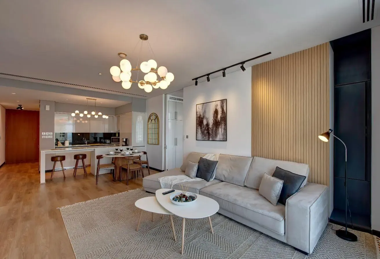 Luxury Apartment in High Floor