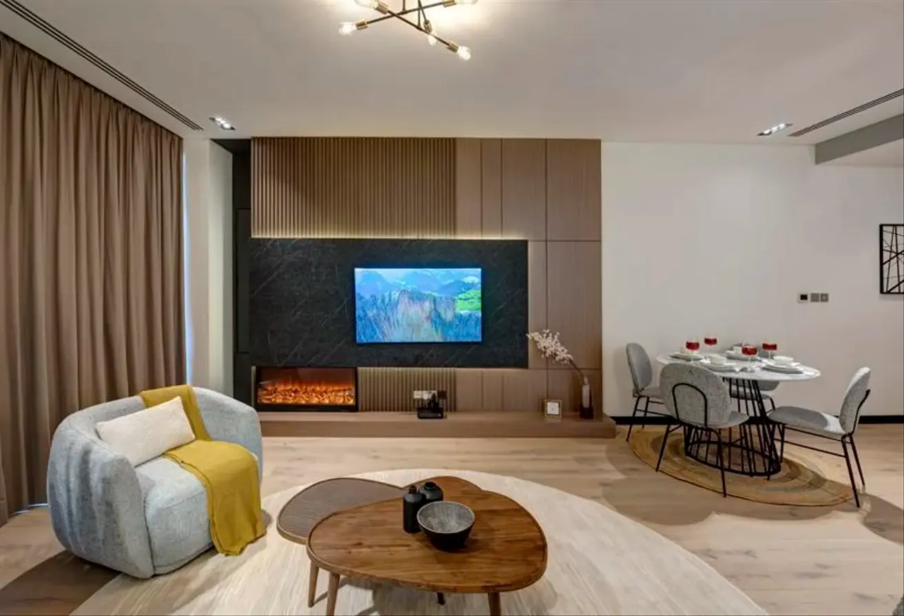HIGH FLOOR LUXURY ONE BEDROOM APARTMENT