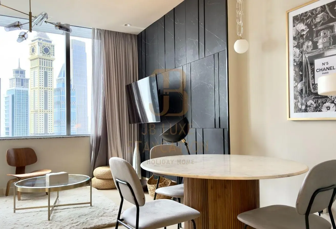 Upscale Studio with Dubai City View | DIFC