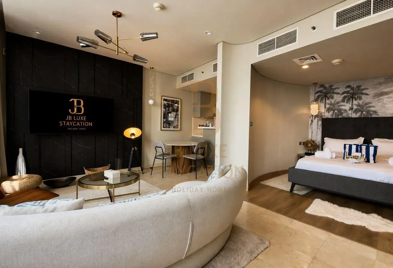 Upscale Studio with Dubai City View | DIFC