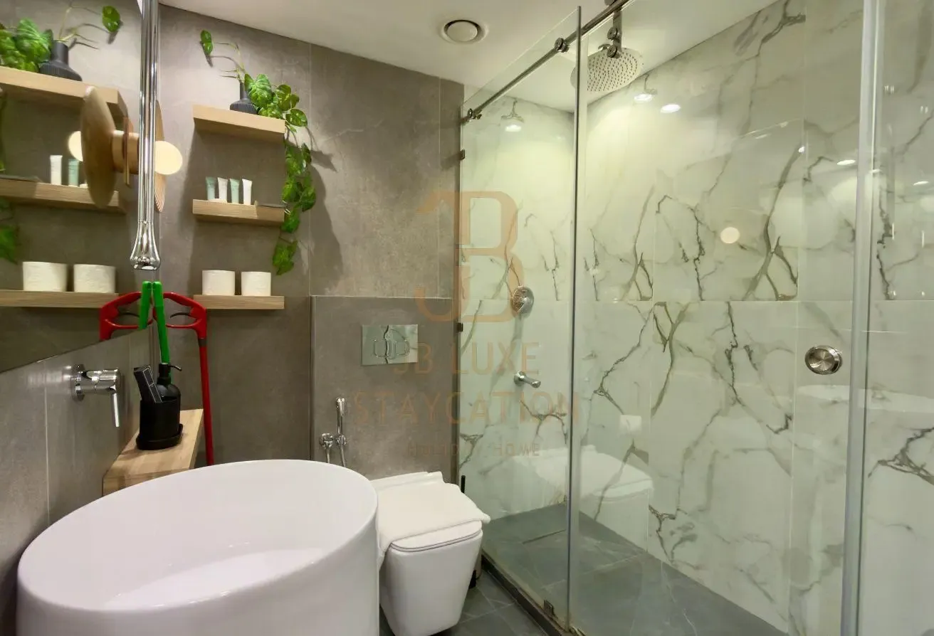 Upscale Studio with Dubai City View | DIFC