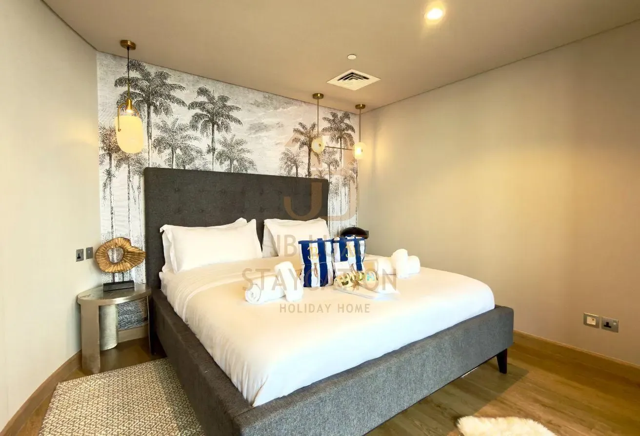 Upscale Studio with Dubai City View | DIFC