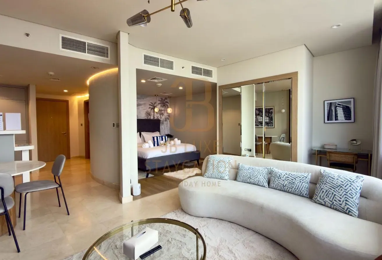 Upscale Studio with Dubai City View | DIFC