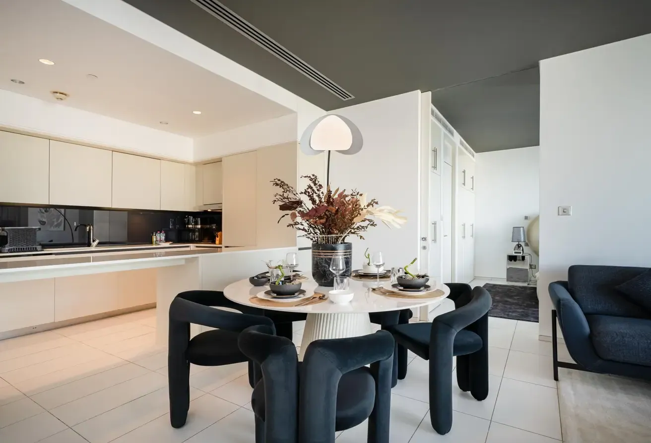SUMMER OFFER 1BR DIFC HIGH FLOOR | CITY VIEW AVAILABLE NOW