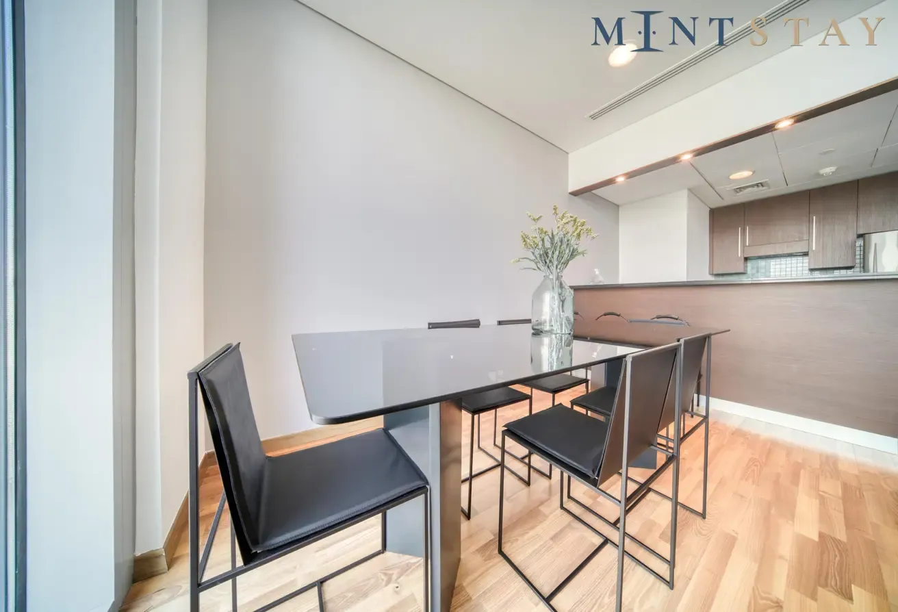 Prime DIFC Duplex with Iconic Skyline Views