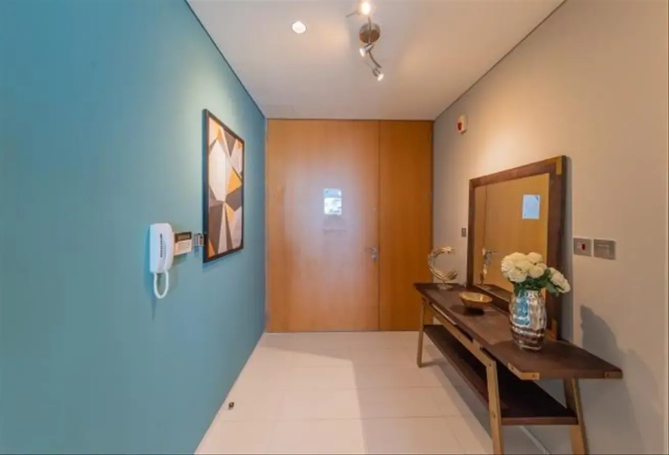 Luxury Apartment in High Floor