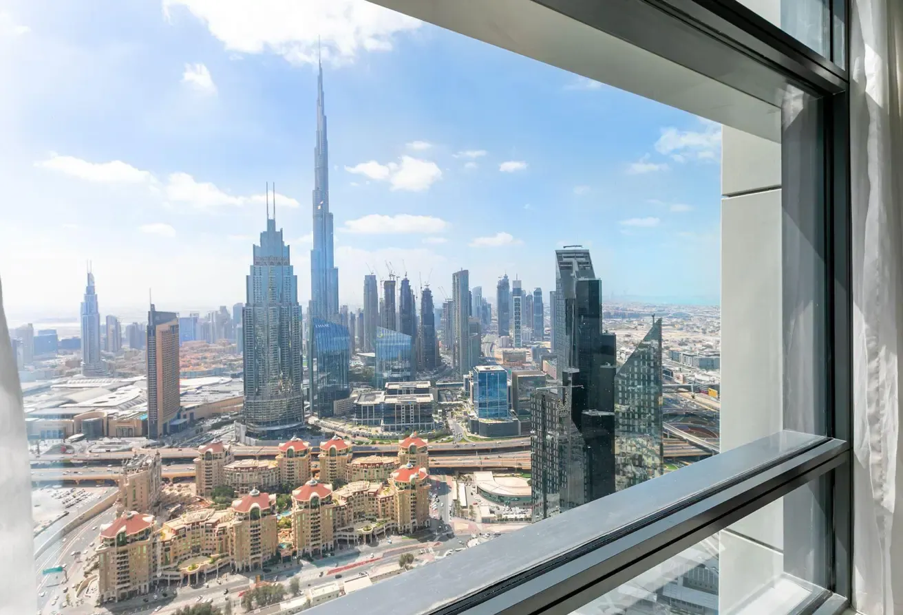 Stunning 1-BR | Burj Khalifa View | Prime Location