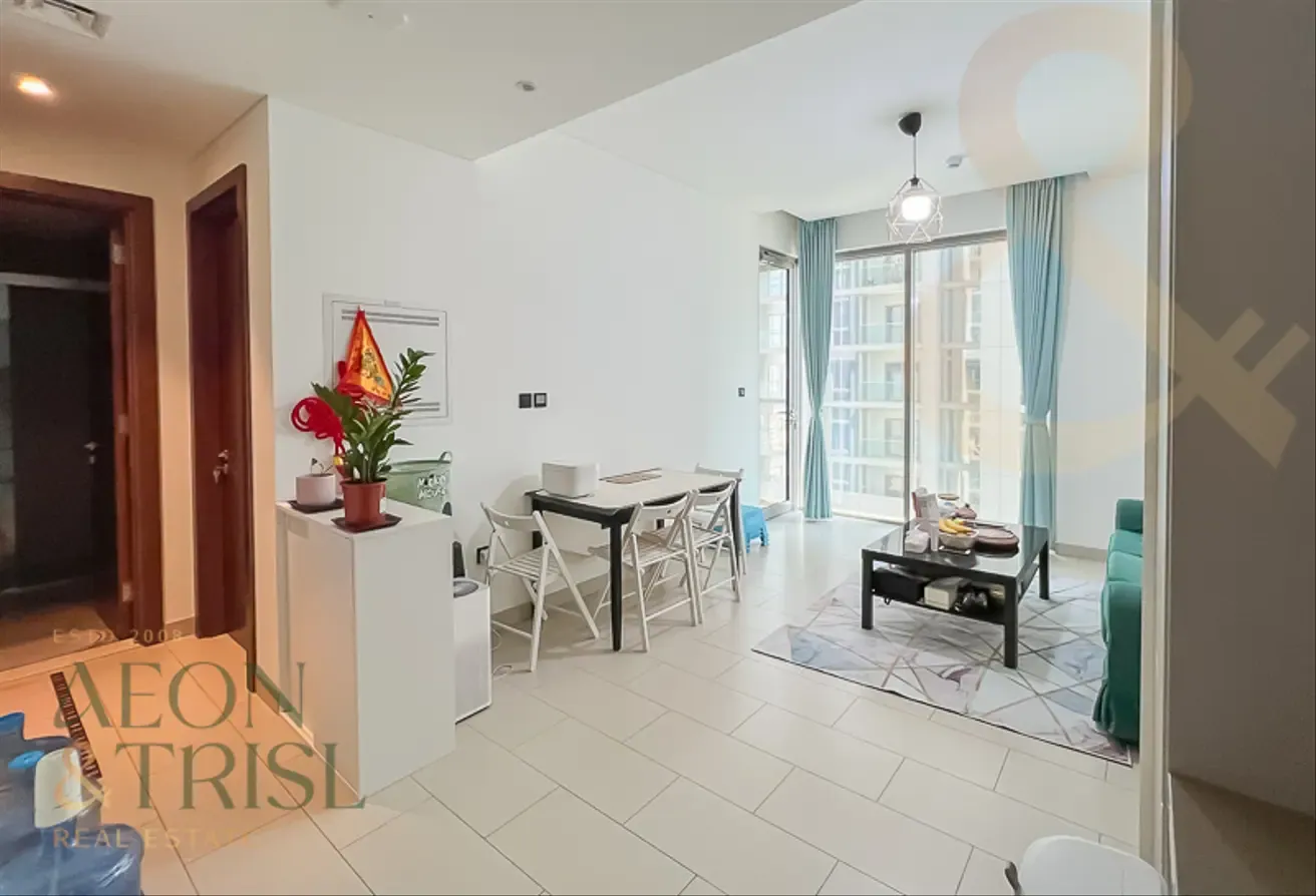Fully Furnished 2BR | Creek View | BEST RENT