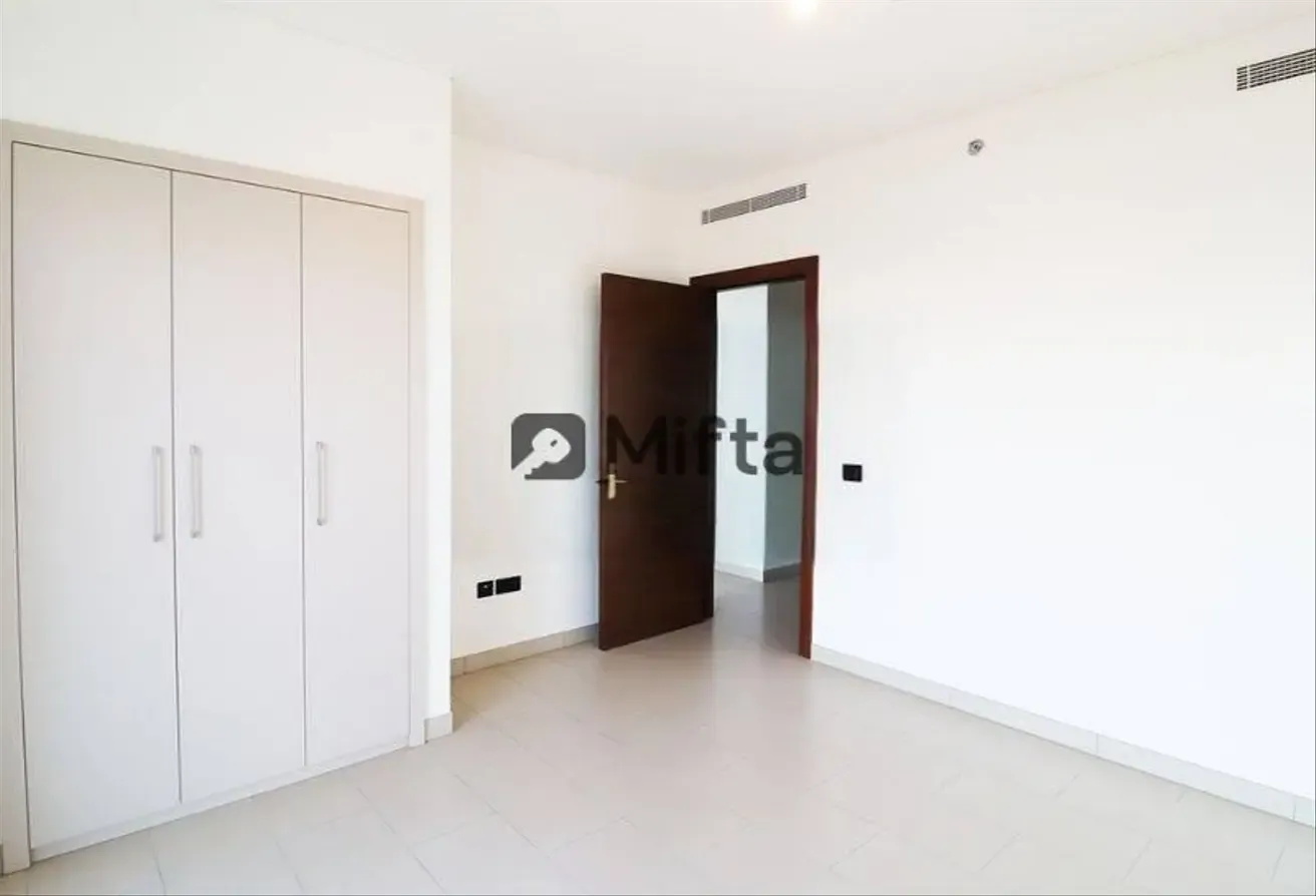 Ready To Move In | Stunning Layout | 2 BR