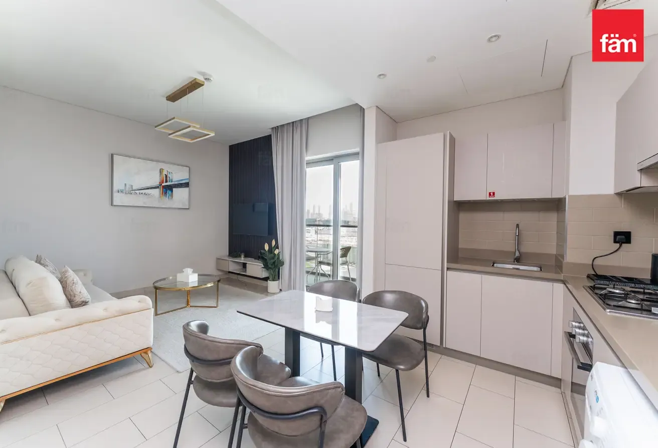 Stunning Unit | Move In Today | Furnished
