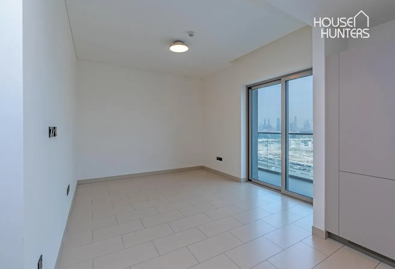 Burj Khalifa View | Vacant now | Unfurnished