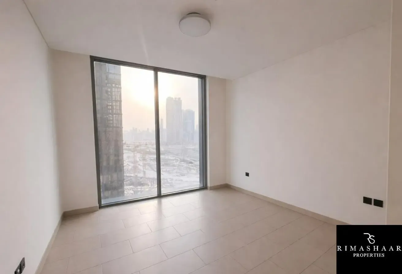 Burj Khalifa View | Flexible Payment | Vacant