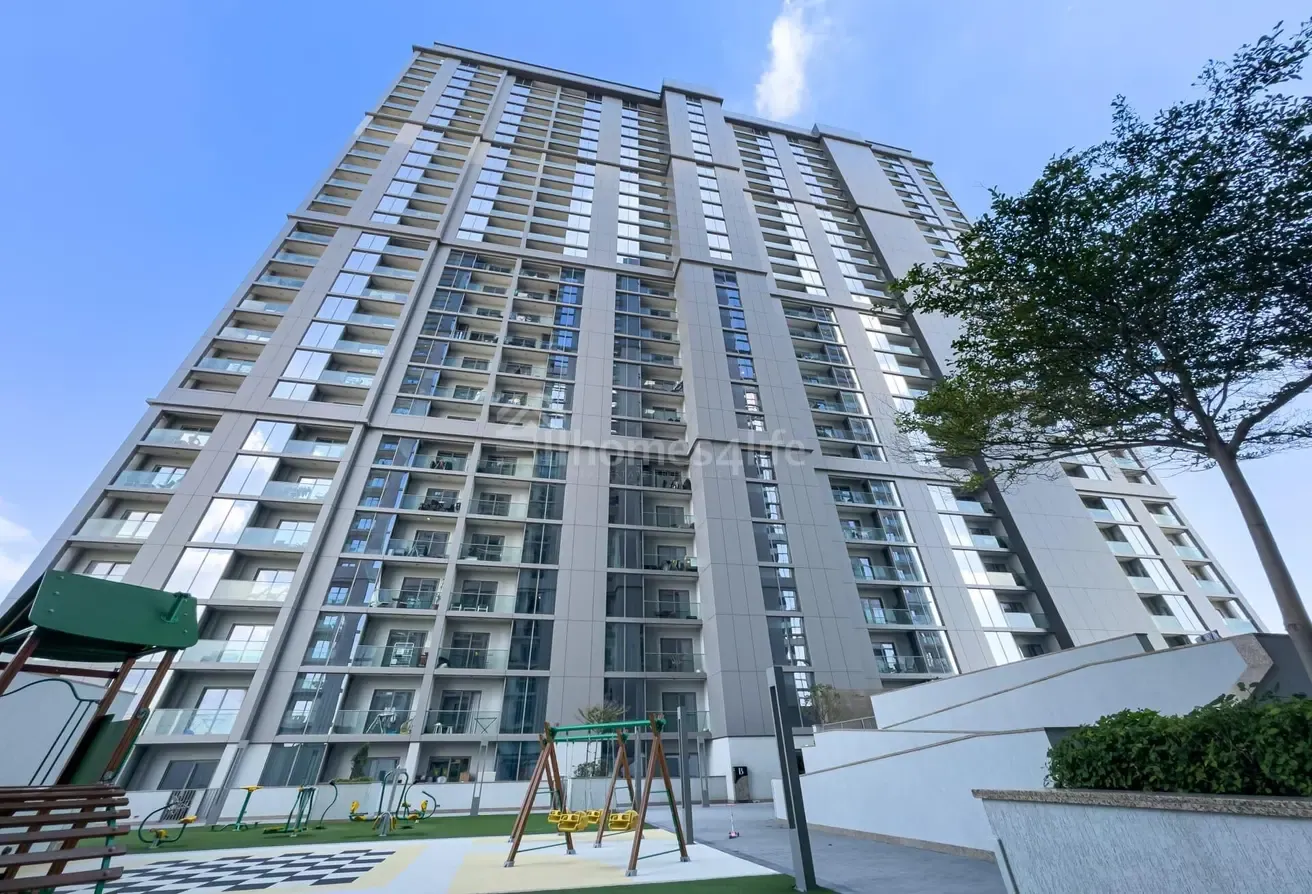 Spacious 2BR | Creek Vista Reserve | 4 Cheques