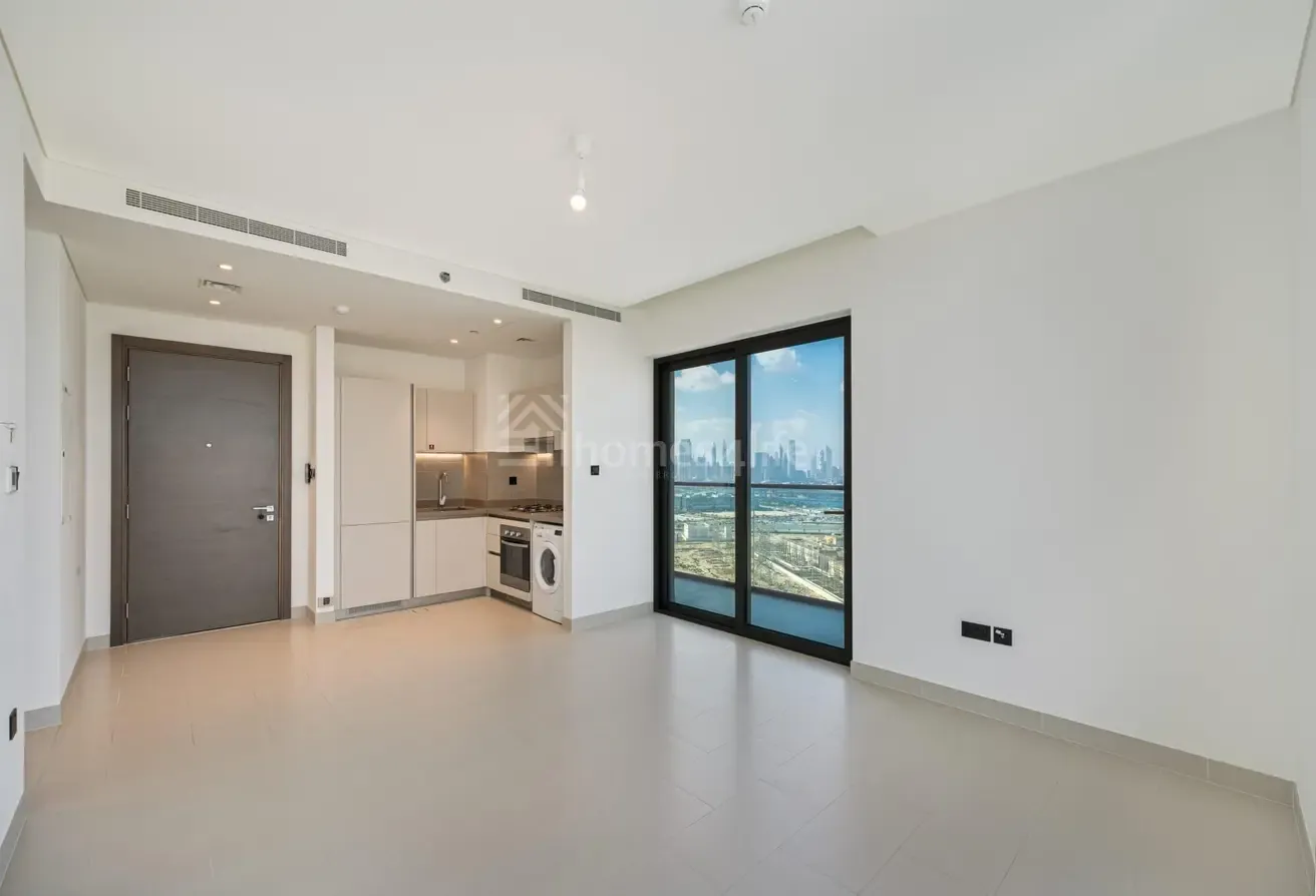 Spacious 2BR | Creek Vista Reserve | 4 Cheques