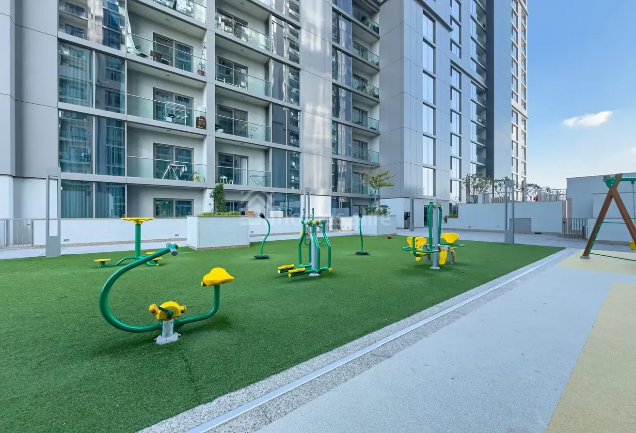 Spacious 2BR | Creek Vista Reserve | 4 Cheques