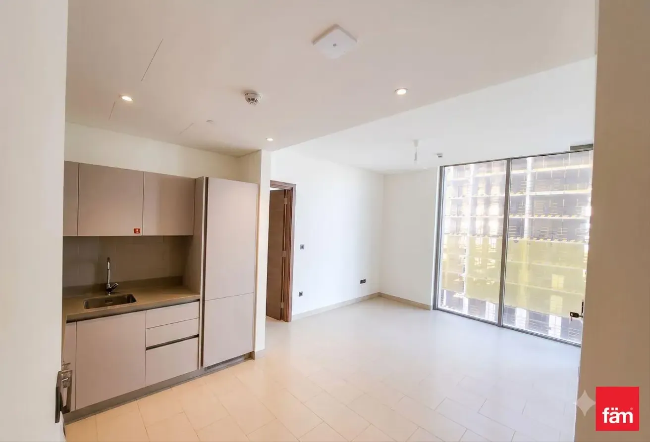 Unfurnished | Near Downtown | Vacant | Burj View