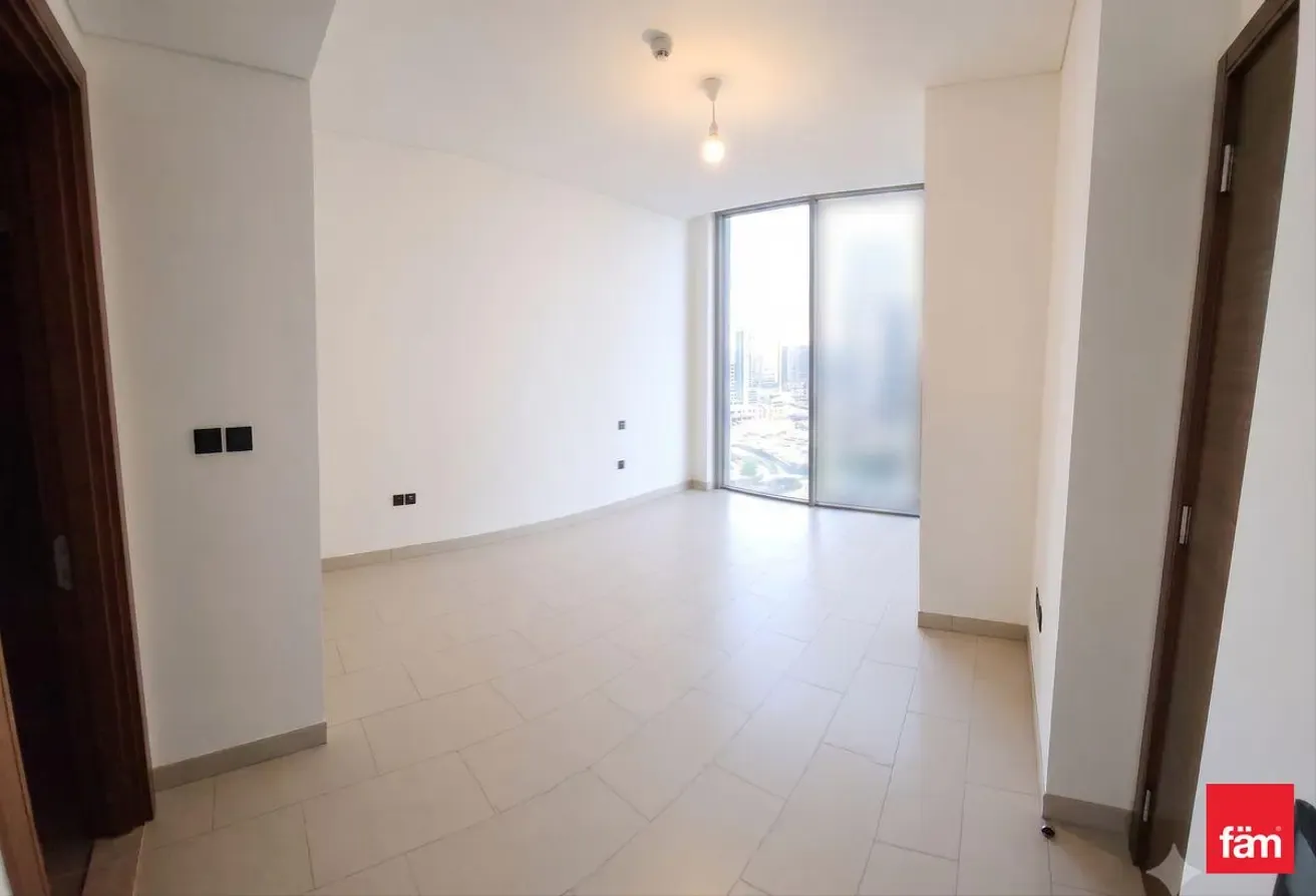 Unfurnished | Near Downtown | Vacant | Burj View