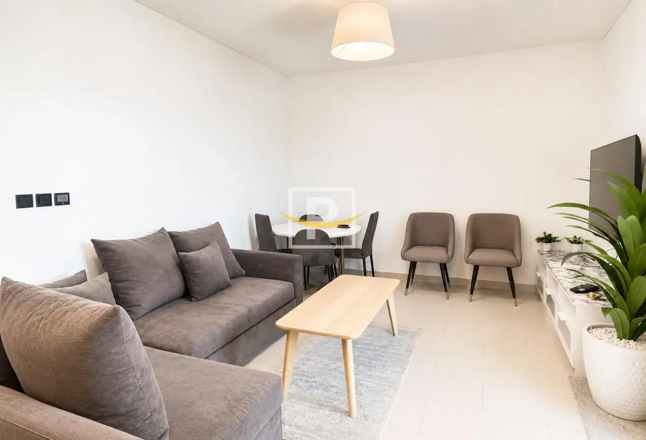 Vacant 2BR | Furnished | Burj and Canal View