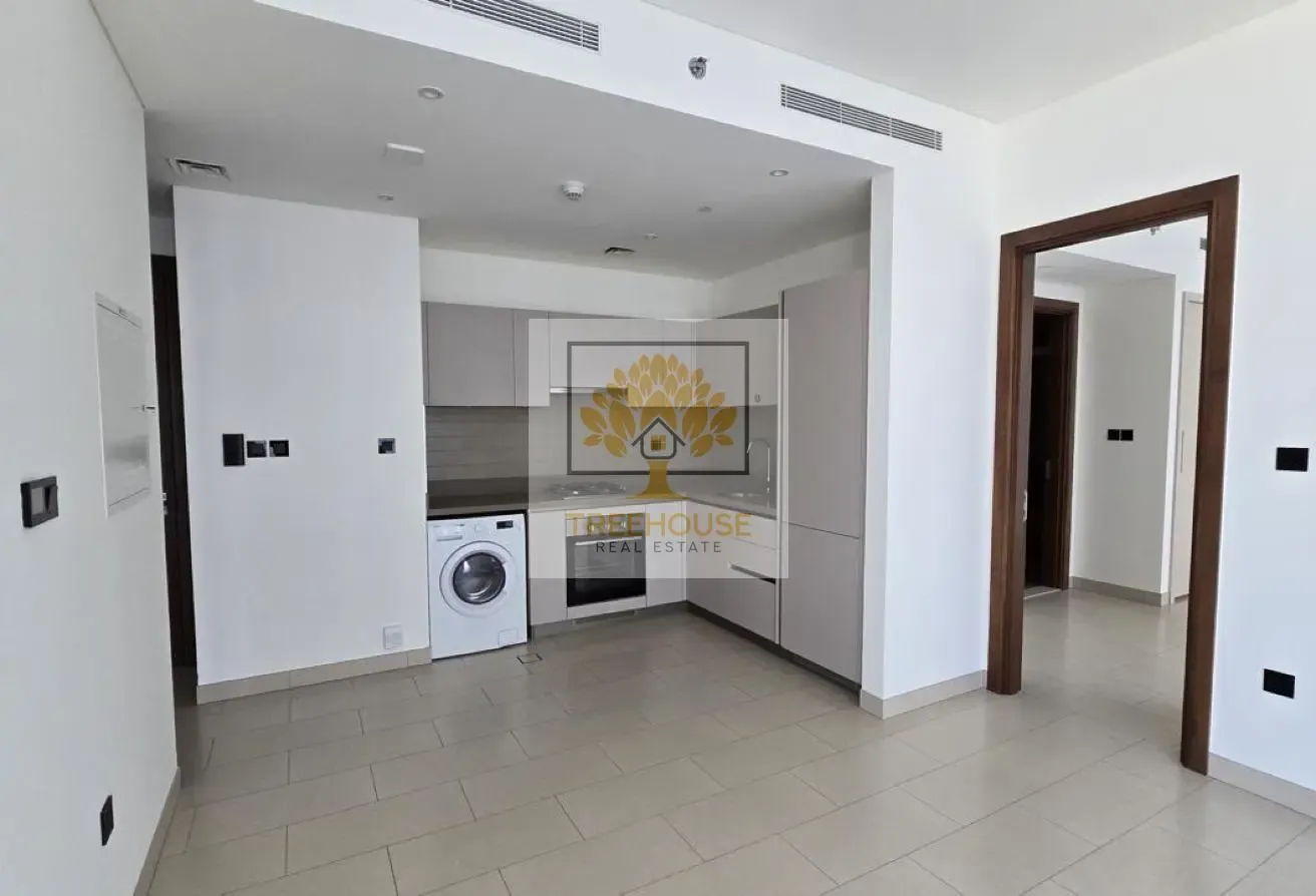 SPACIOUS 2BHK | PRIME LOCATION | COMMUNITY VIEW