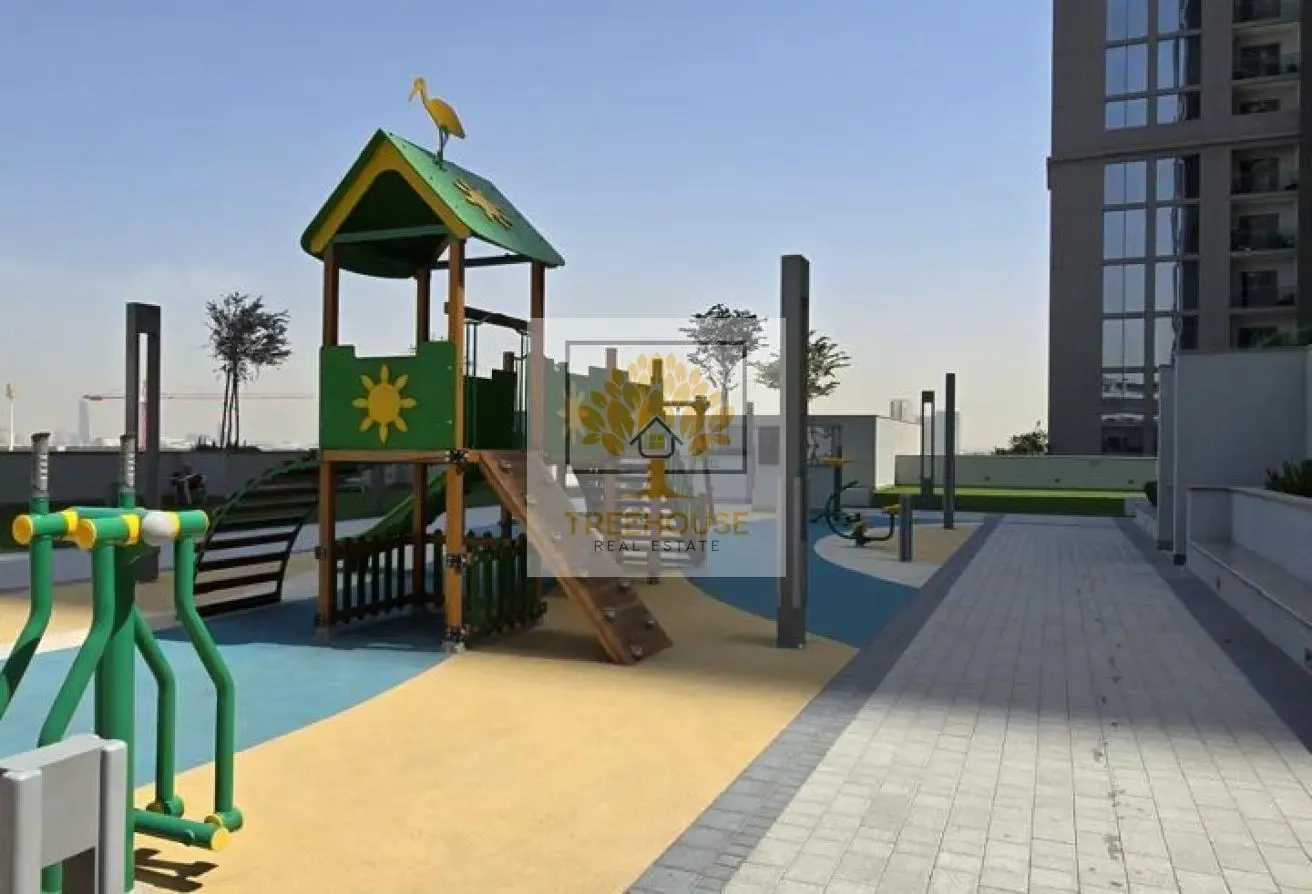 SPACIOUS 2BHK | PRIME LOCATION | COMMUNITY VIEW