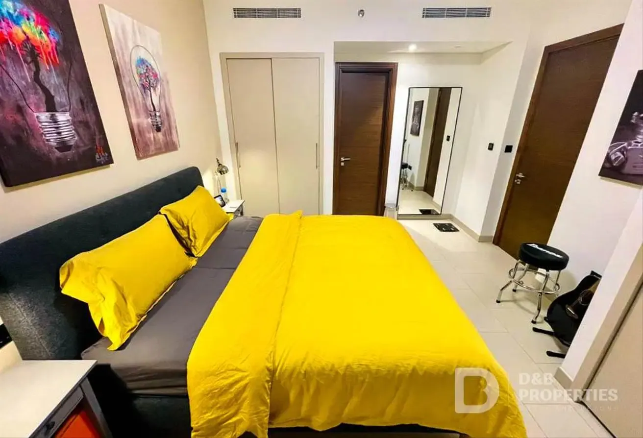 Fully Furnished 2BR | Creek View | Modern Design