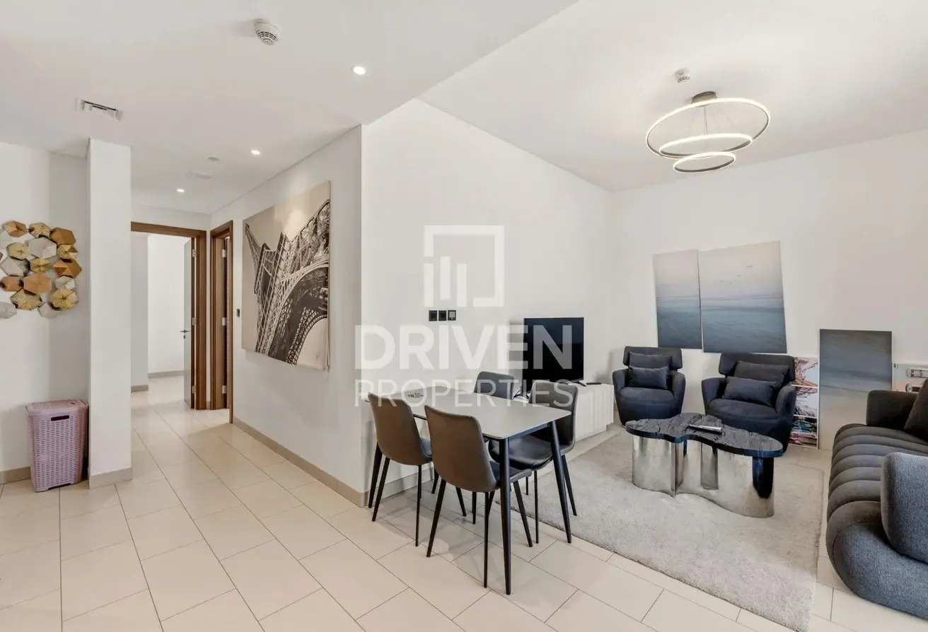 Furnished | Well Maintained | Vacant with Discount