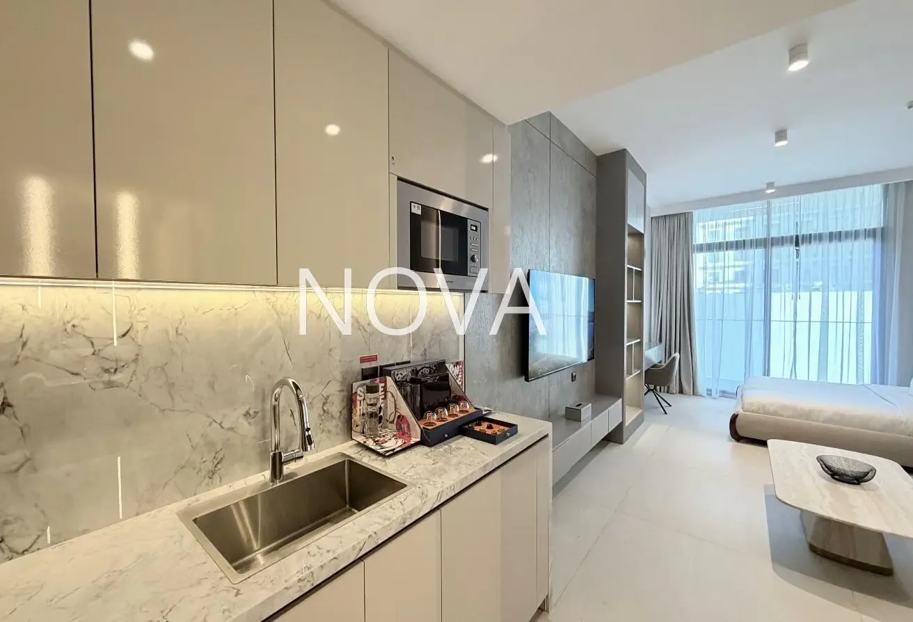 Bills included! Serviced Upgraded Studio