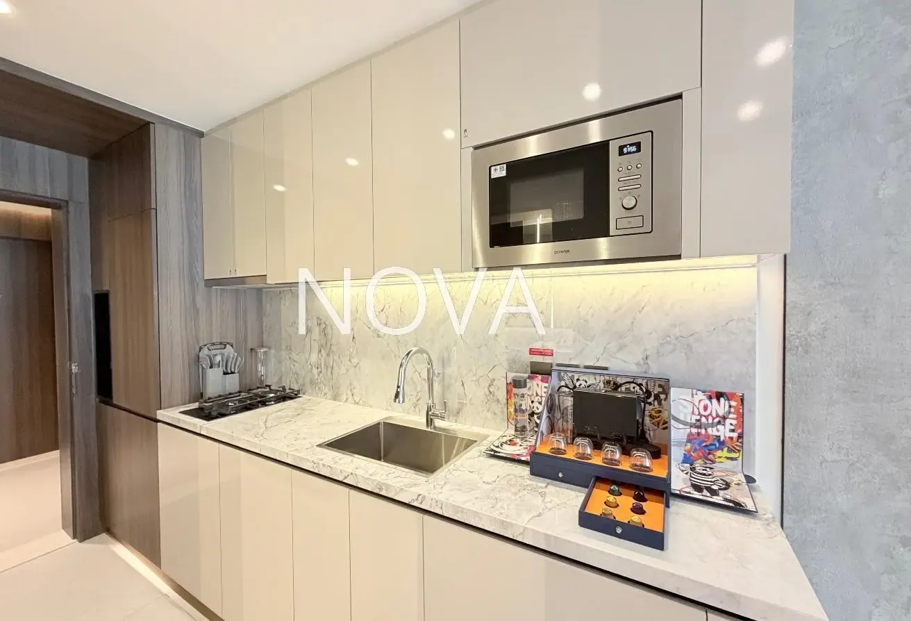 Bills included! Serviced Upgraded Studio