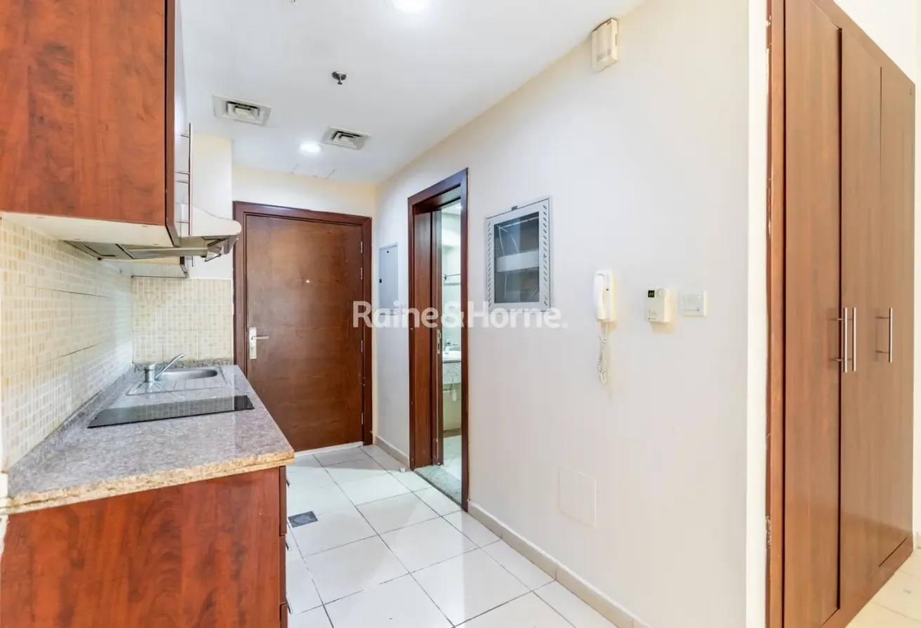 Studio Apartment for Rent | Desert Sun Tower