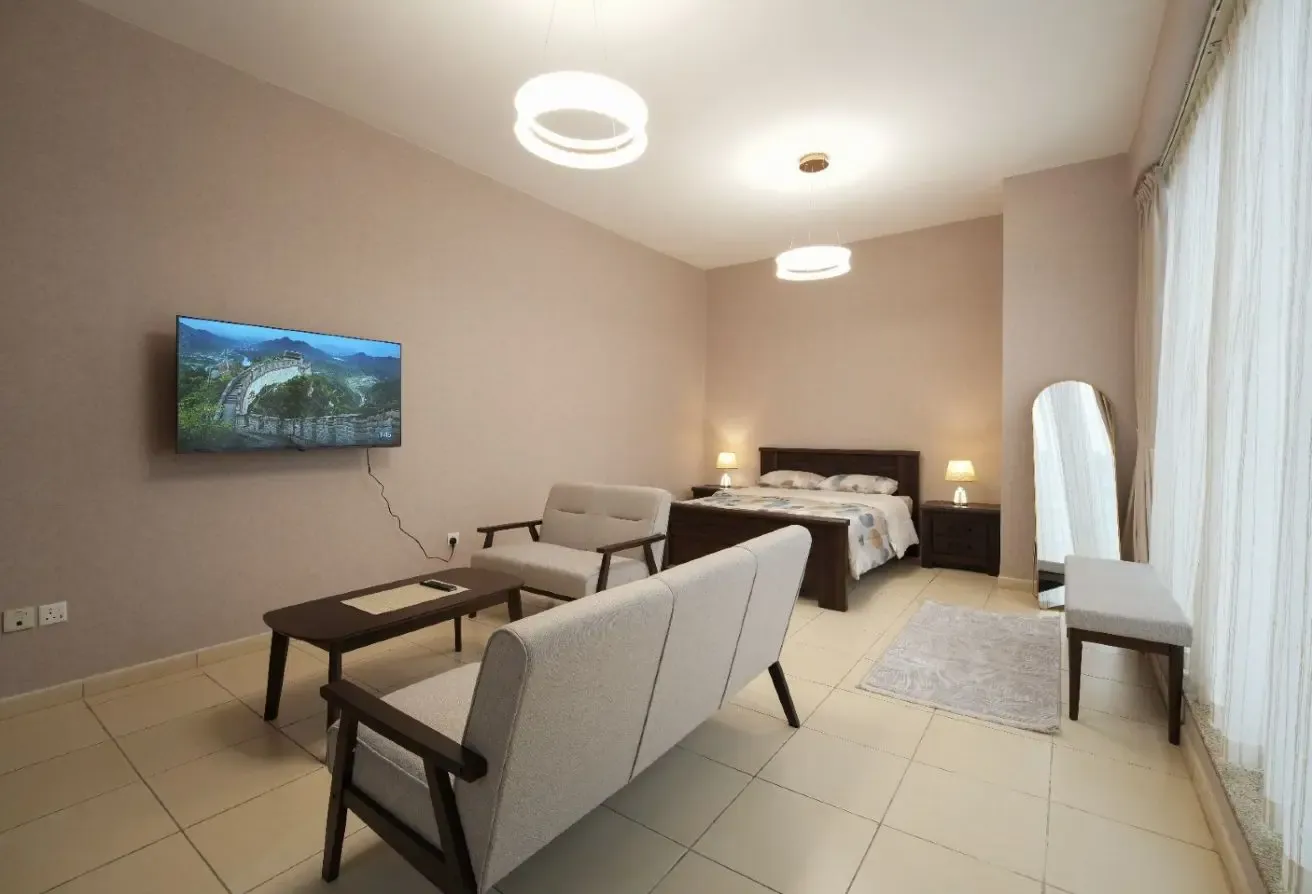 Huge Furnished Studio | Flexible 12 Cheques