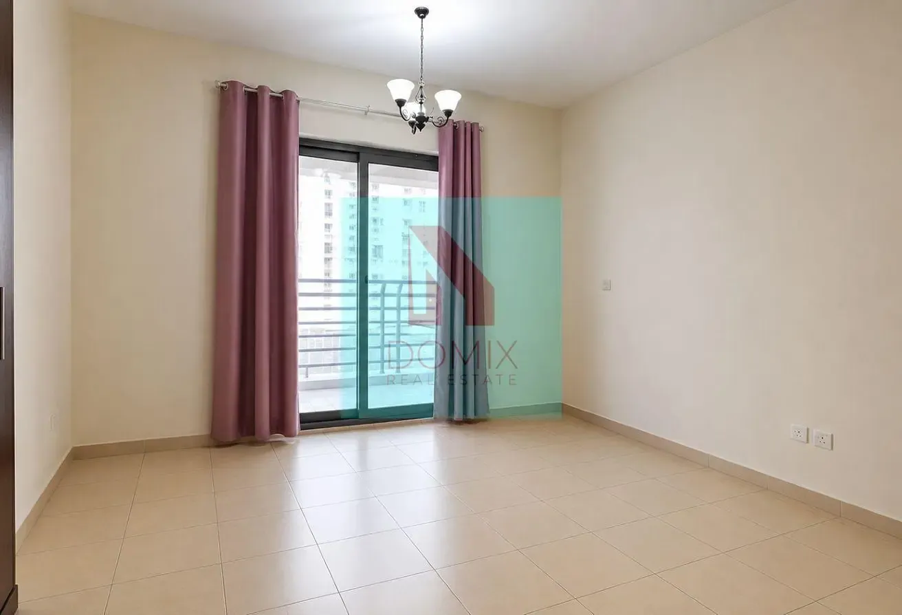 Large Studio with Balcony | Desert Sun Tower