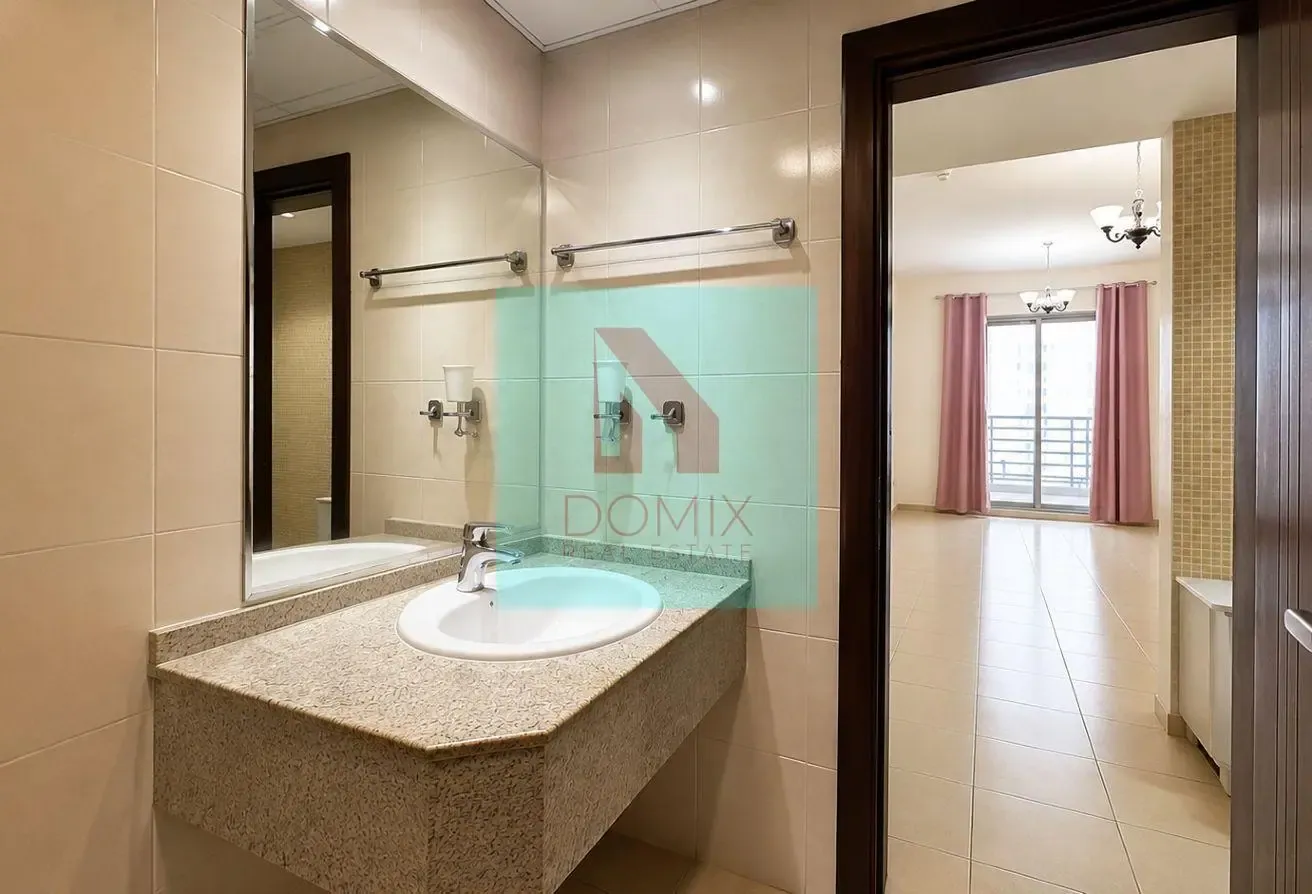 Large Studio with Balcony | Desert Sun Tower