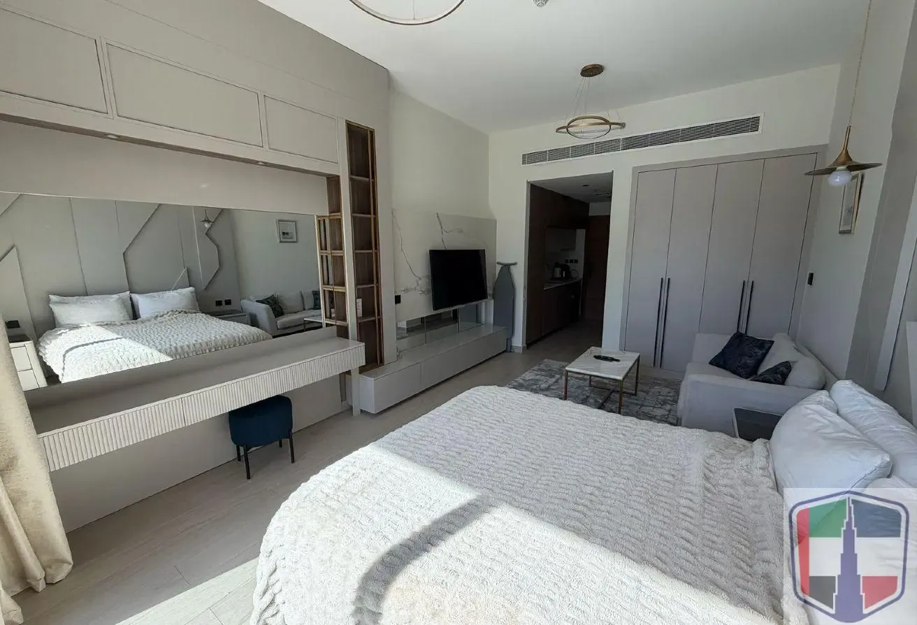 AVAILABLE I FURNISHED I STUDIO I OPEN VIEW I ARJA