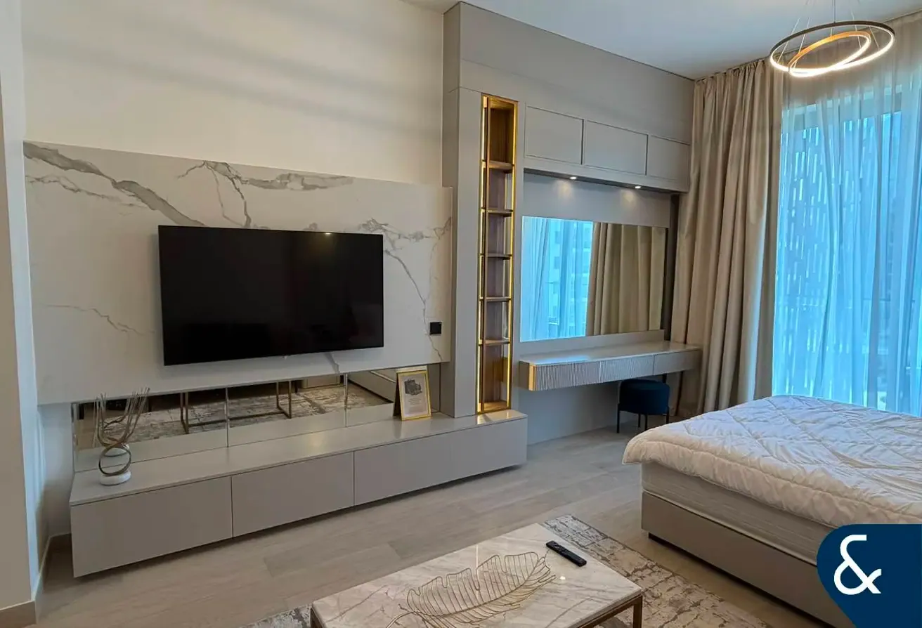 Well Maintained Studio | Furnished | Ready