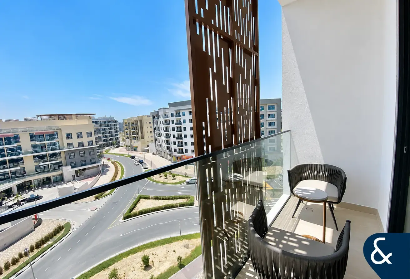 Well Maintained Studio | Furnished | Ready