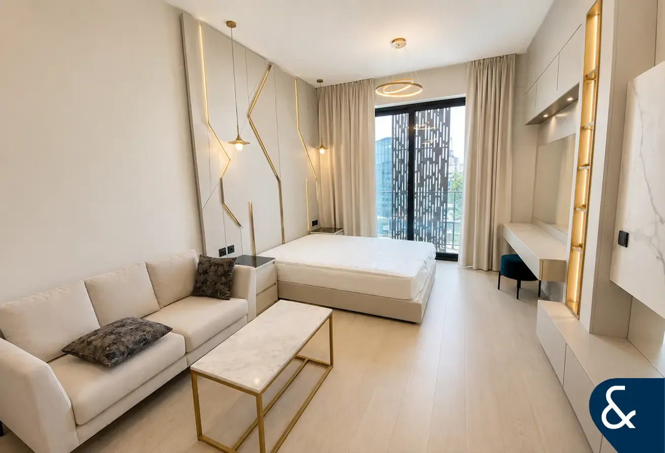 Well Maintained Studio | Furnished | Ready