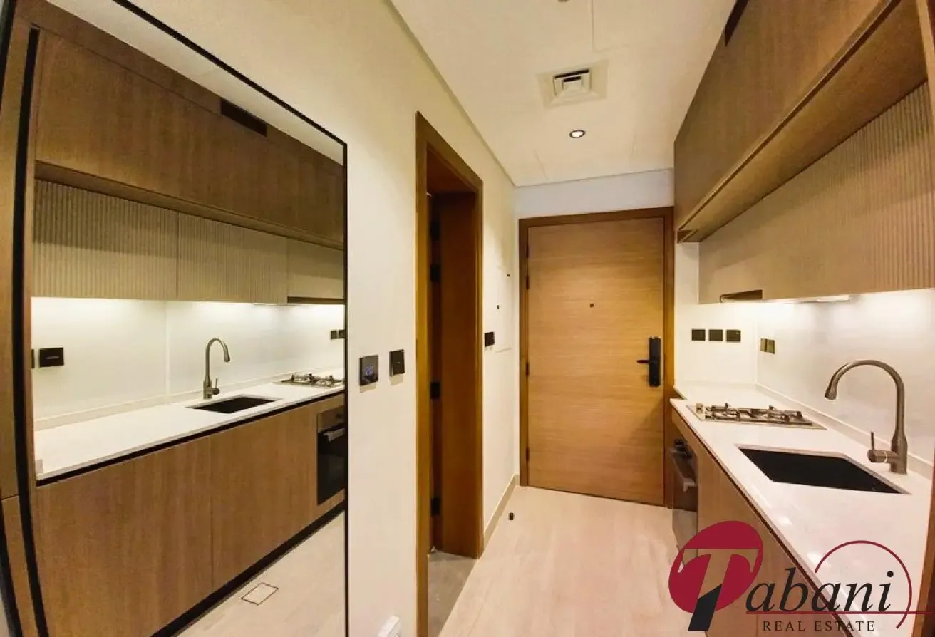 Studio Furnished | Luxury Living | Prime Location