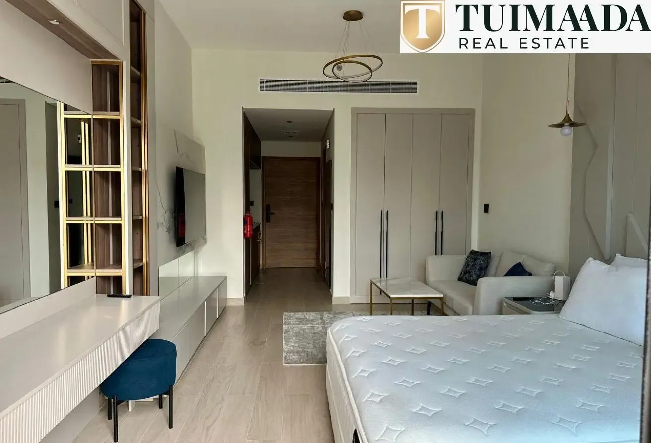 Furnished Studio | Balcony | City & Downtown View