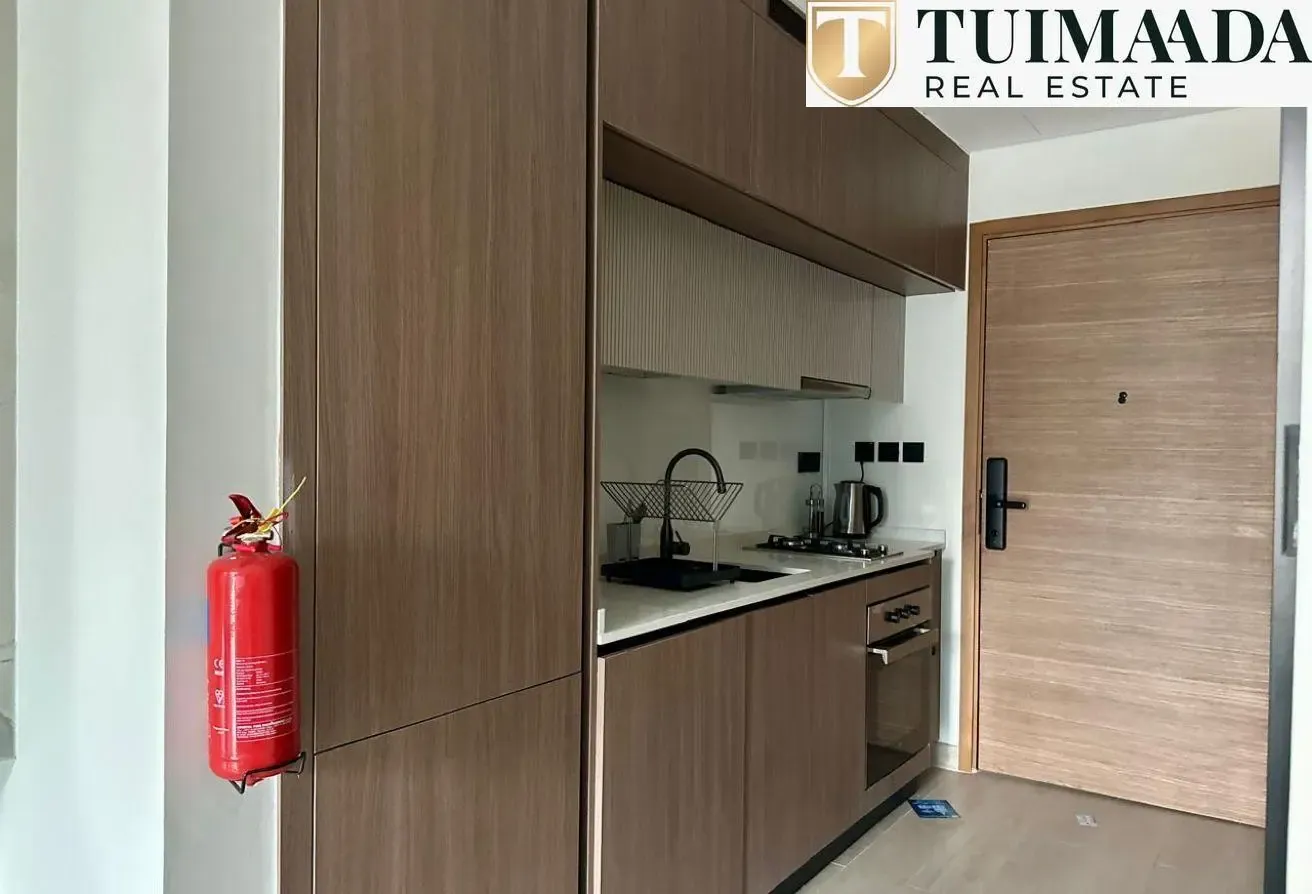 Furnished Studio | Balcony | City & Downtown View