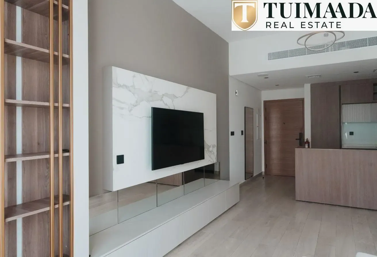 Modern 2BR Apartment | Furnished | City & Park Vi