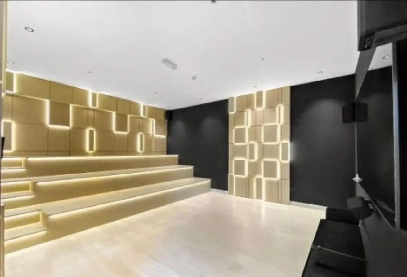 BRAND NEW | FURNISHED | READY TO MOVE