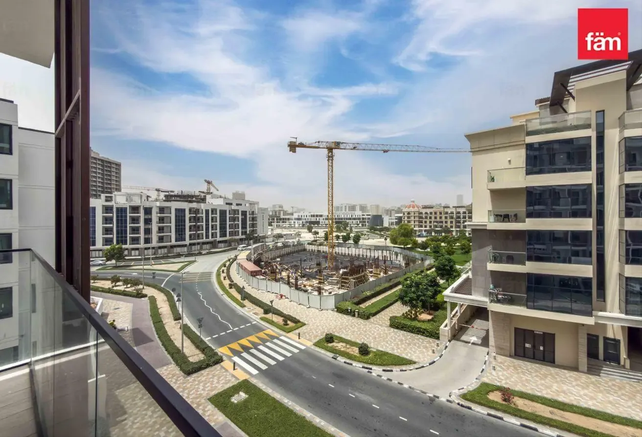 Fully Furnished | Corner Unit | Flexible Cheques