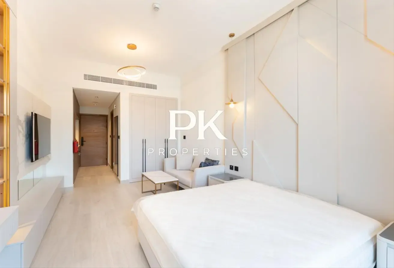 Vacant June | Furnished | Well Maintained