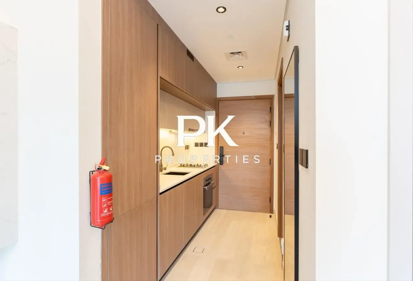 Vacant June | Furnished | Well Maintained