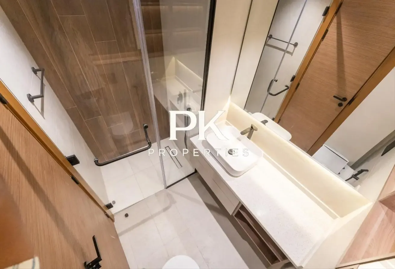 Vacant June | Furnished | Well Maintained