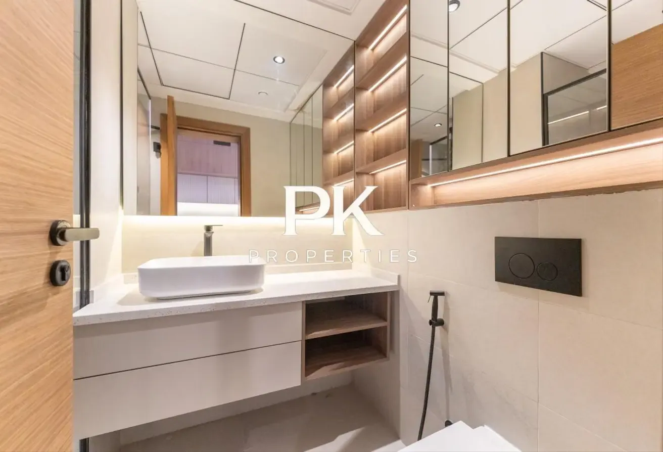 Vacant June | Furnished | Well Maintained